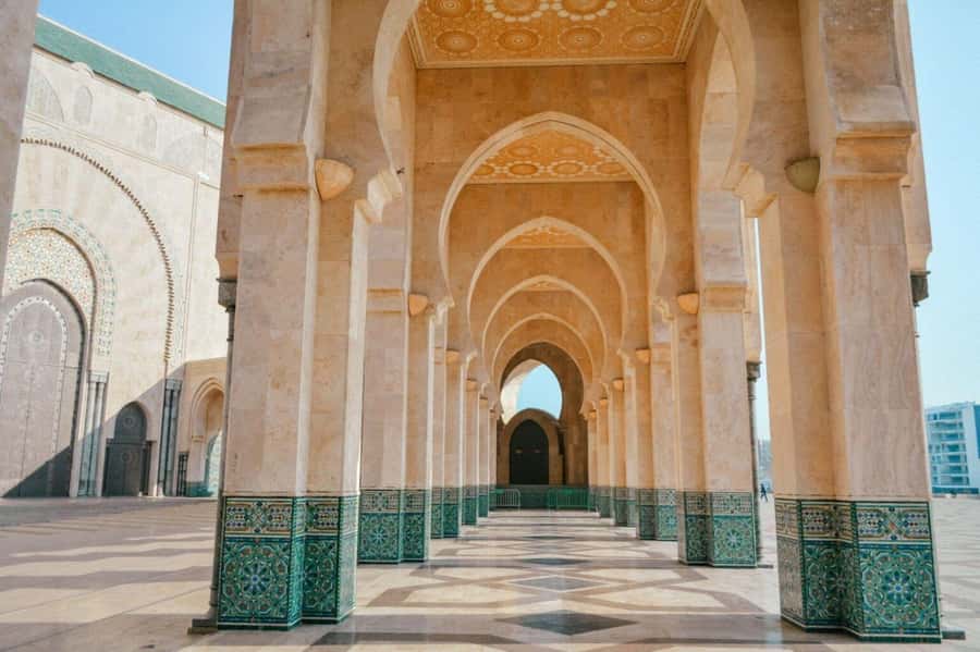 Casablanca: Hassan II Mosque Premium Tour with Entry Ticket - The 45-minute visit inside the mosque