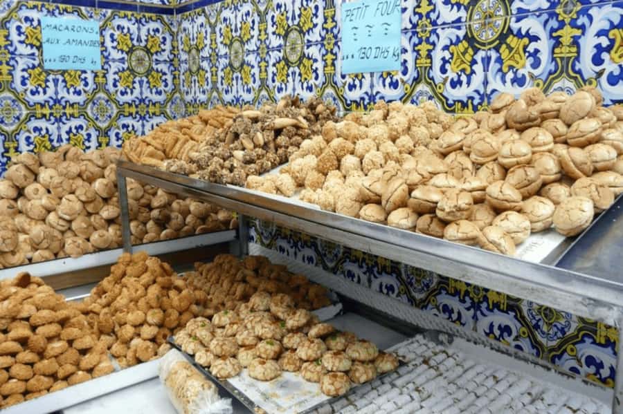 Casablanca: Layover Sightseeing Tour with Airport Transfer - Ain Diab and the Atlantic edge