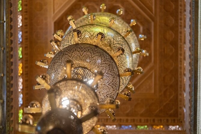 Casablanca Layover Tour with Round-Trip Airport Transfer - Habous Quarter and the Royal Palace area