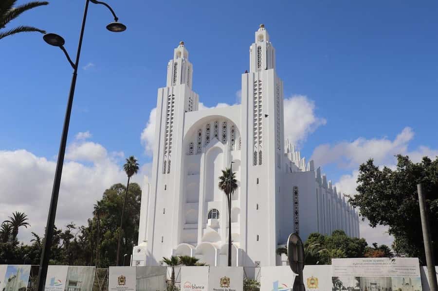 Casablanca: Private Guided Tour - Mohammed V Square and Arab League Park
