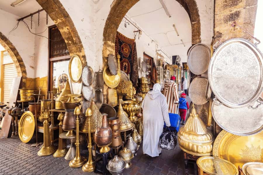 Casablanca: Private Guided Tour with Hassan II Mosque Ticket - Casablanca’s medina and the old city