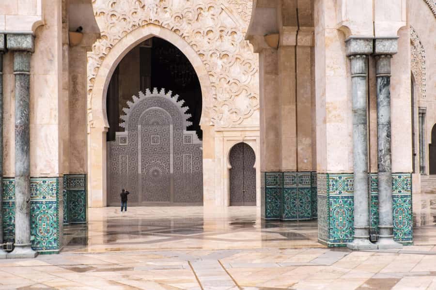Casablanca: Private Guided Tour with Hassan II Mosque Ticket - Mohammed V Square, United Nations Square, and the city center