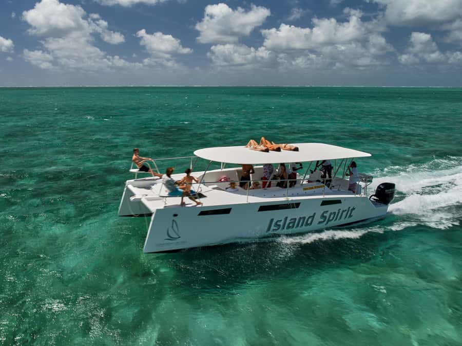 Catamaran Mauritius: South East 5 Islands Catamaran Cruises - What this six-and-a-half-hour cruise is really like