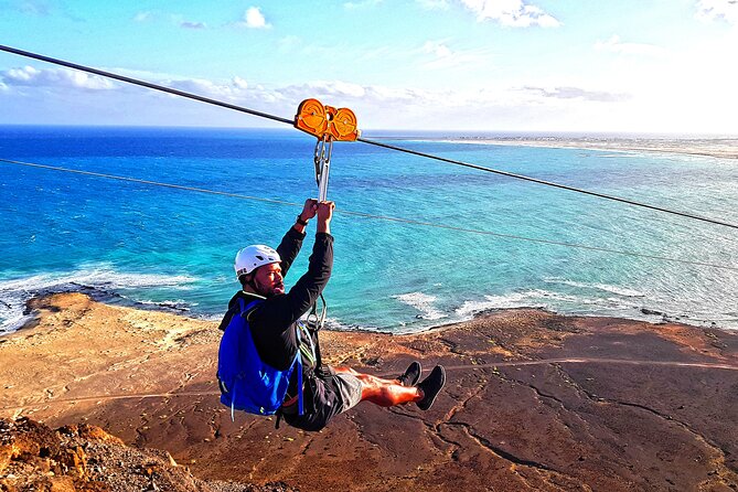 Complete Excursion and Flight on the Zipline Cabo Verde - The flight toward the coast