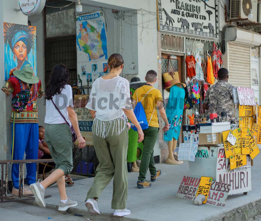 Dar es Salaam City Center: Walking Tour - St. Joseph Cathedral and the city’s religious landmarks