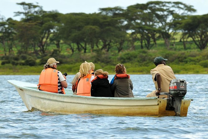 Day Tour To Lake Nakuru Park With Optional Boat Ride on Lake Naivasha - The road to Lake Naivasha