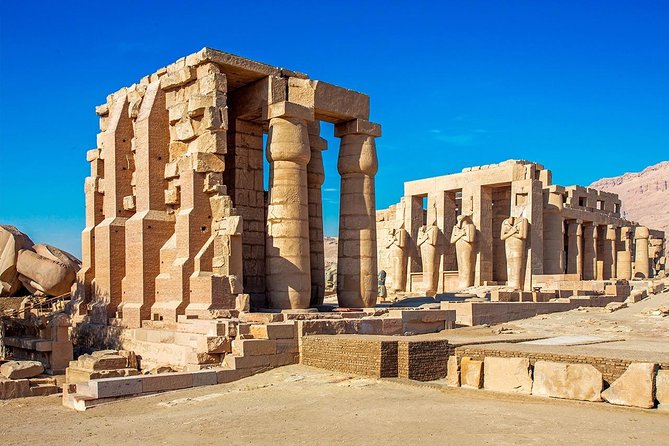 Day Trip To Luxor From Cairo By Plane - The Colossi of Memnon, a quick stop with a big view