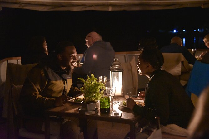 Dinner Cruise on the Zambezi River - Service, seating, and group size