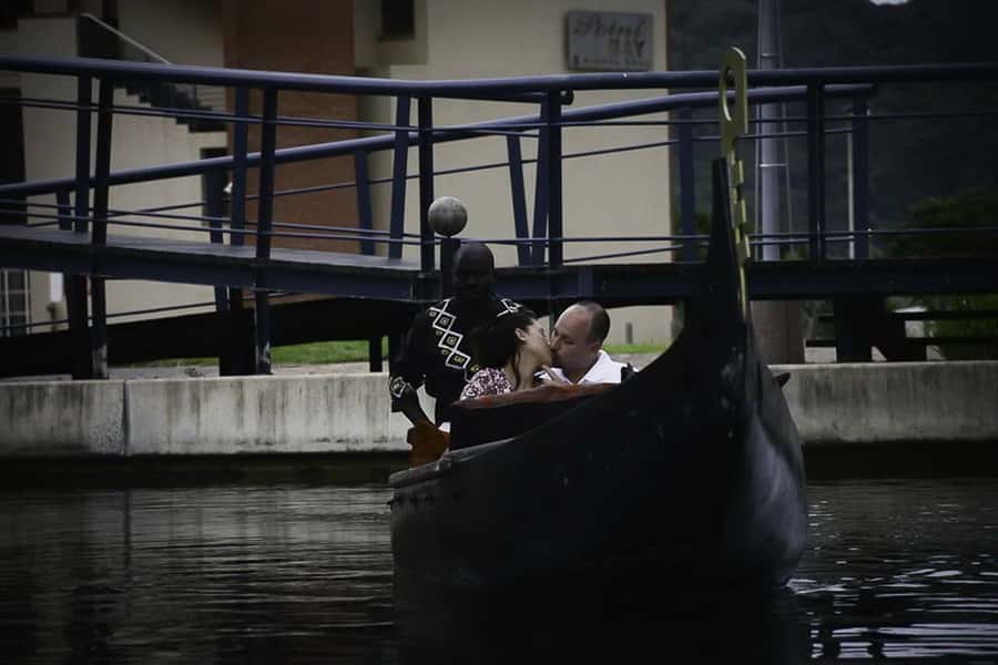 Durban: Gondola Ride - A gondola ride beside uShaka Marine World