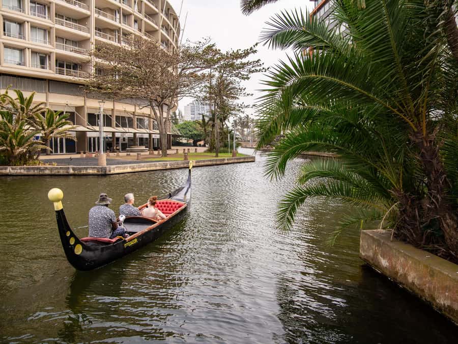 Durban: Gondola Ride - Daytime or nighttime: choosing the right mood
