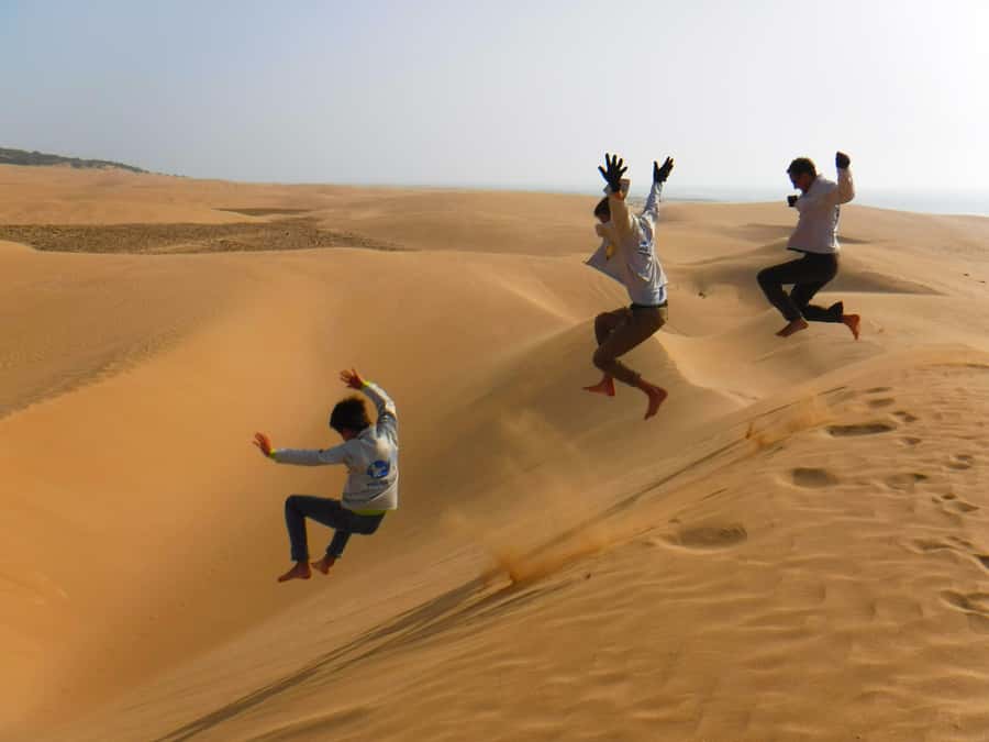 Essaouria: Beach & Big Dunes 2-Hour Quad Biking Tour - The viewpoint break, photos, water, and chocolate