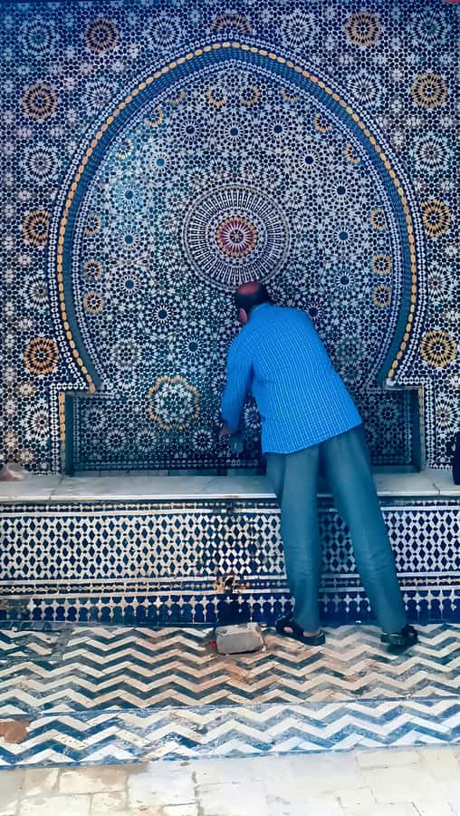 Fes: A Guided Walking Tour Through the Historic Medina - What the $15 price really buys