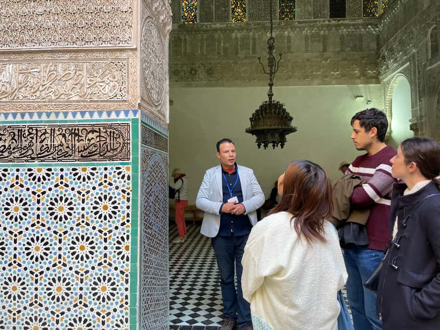 Fes: Medina Guided Tour with Local - Starting at Bab Boujloud, the Blue Gate