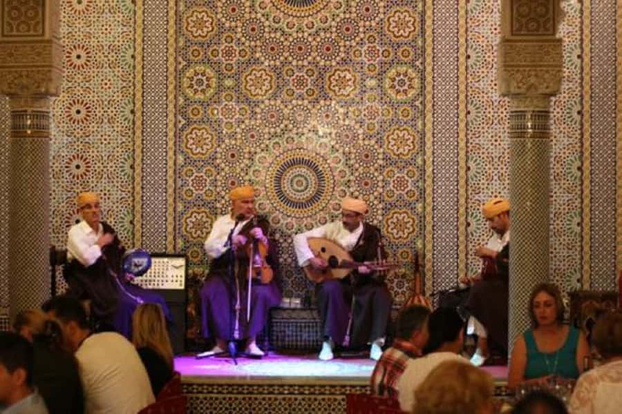 Fes : Unforgettable Dinner Show Experience with hotel pickup - The 15-minute hotel pickup
