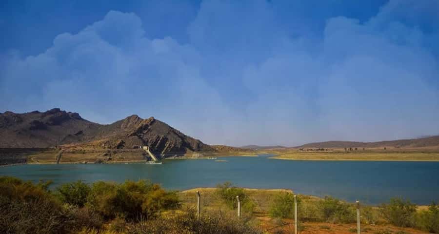 From Agadir: 4×4 Jeep Sahara Desert Tour with Lunch - Lunch in a Berber home or farm setting