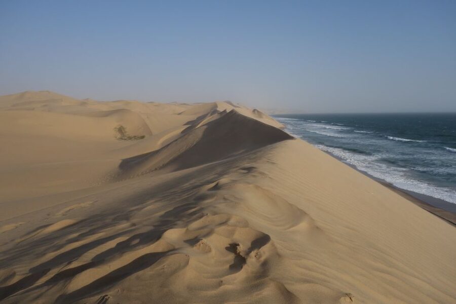 From Agadir: 4×4 Jeep Sahara Desert Tour with Lunch - The Youssef Ben Tachfine Dam and mountain views