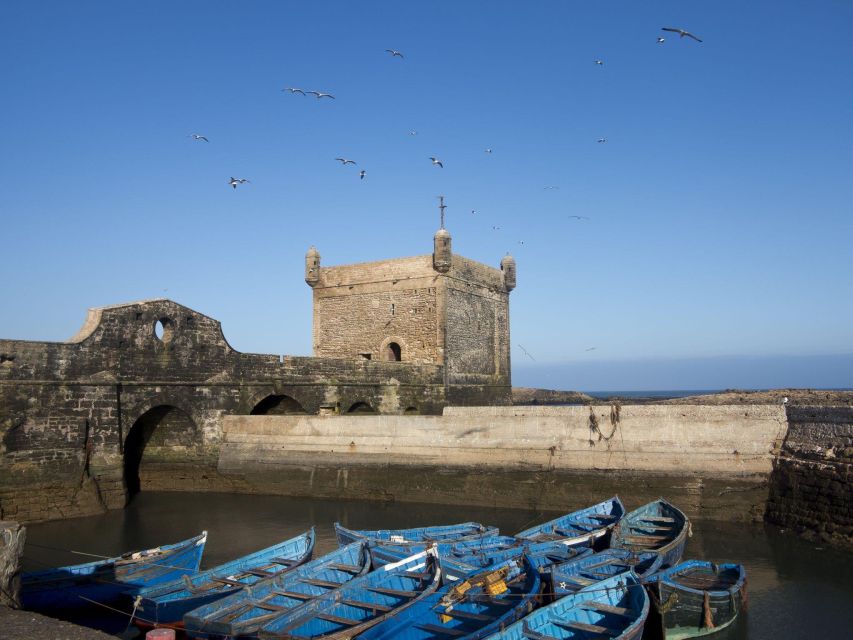 From Agadir or Taghazout: Essaouira Day Trip with Transfer - Marquetry workshops and argan oil