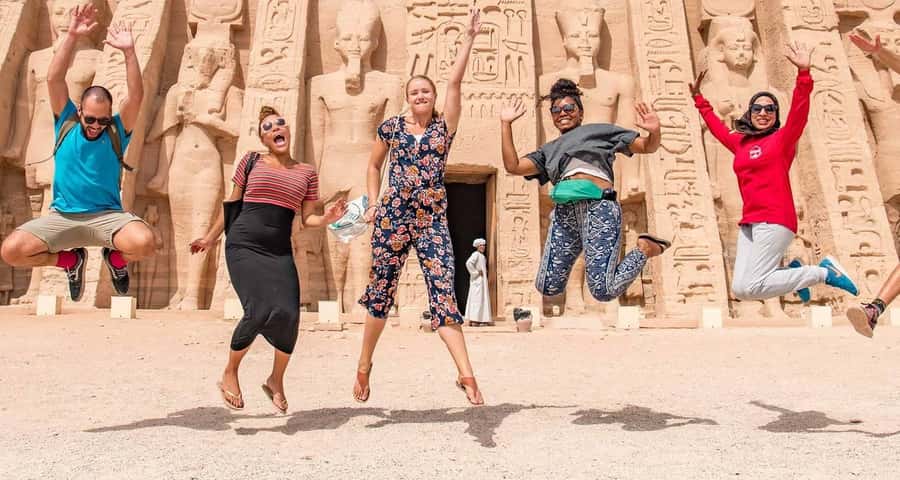 From Aswan:4 Days Nile Cruise Luxor Abu Simbel & Air Balloon - Final verdict