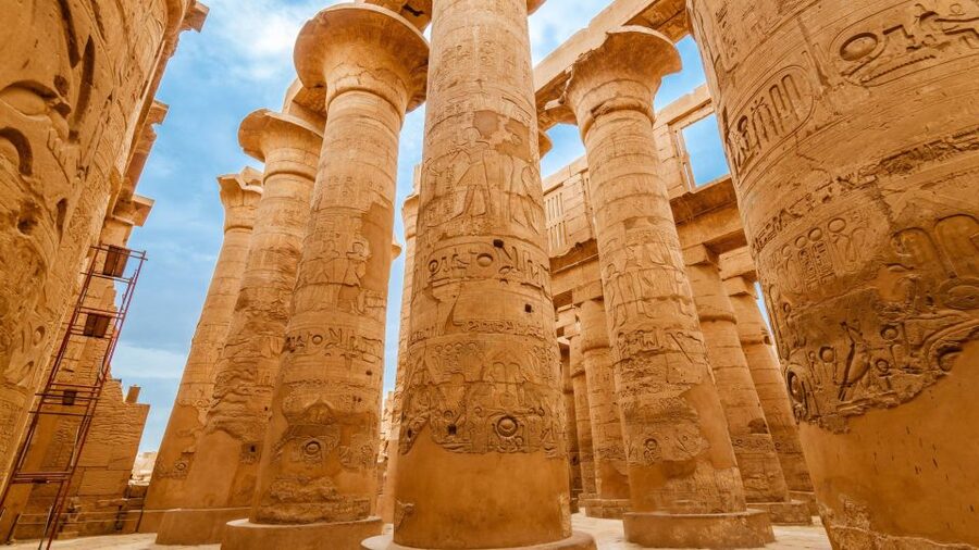 From Cairo: 4-Day Nile Cruise to Luxor with Balloon Flight - Guides and group arrangements