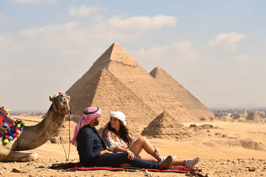 From Cairo: Half-Day Tour to Pyramids of Giza and the Sphinx - The panoramic viewpoint and photo stops
