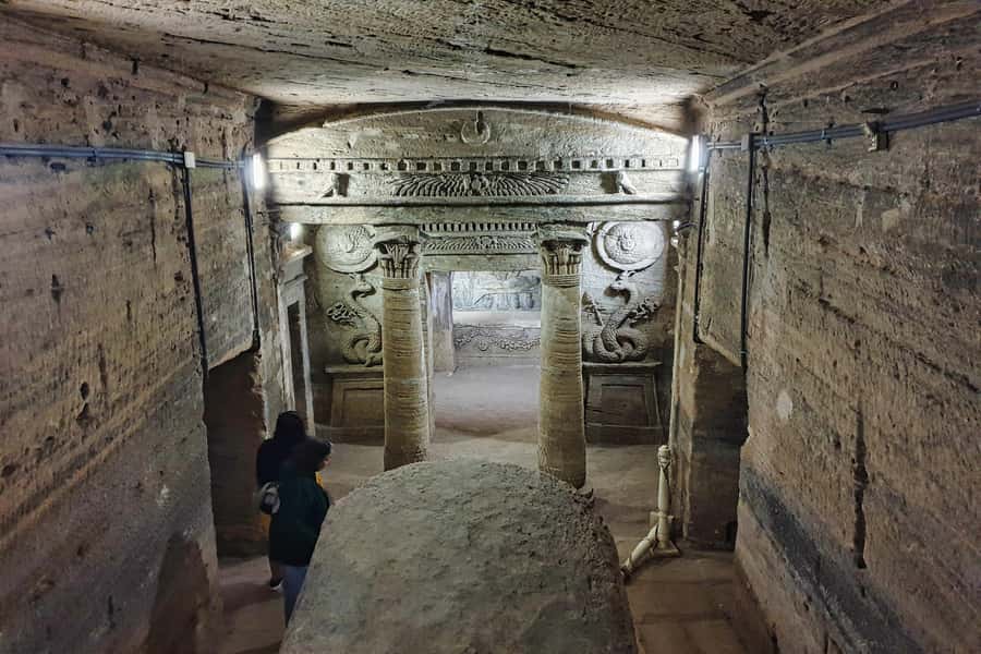 From Cairo: Historical Alexandria Shared Day Tour with Lunch - Pompey’s Pillar and the Serapeum
