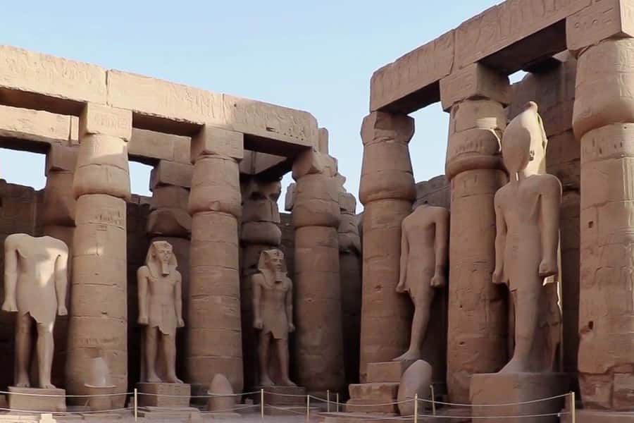 From Cairo: Private All-Inclusive Tour of Luxor by Plane - The Colossi of Memnon are a brief but worthwhile stop