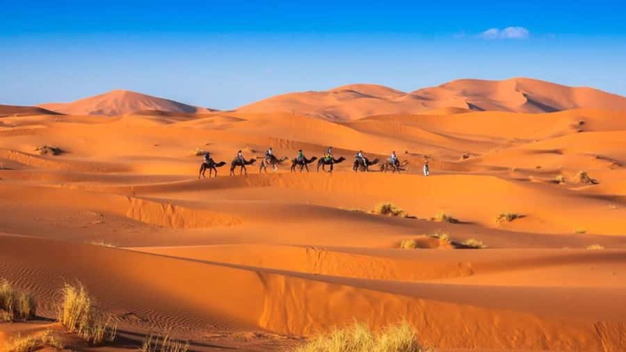 From Fes: 2-Day Merzouga Desert Trip w/Luxury Tent & Dinner - Sunrise over Erg Chebbi