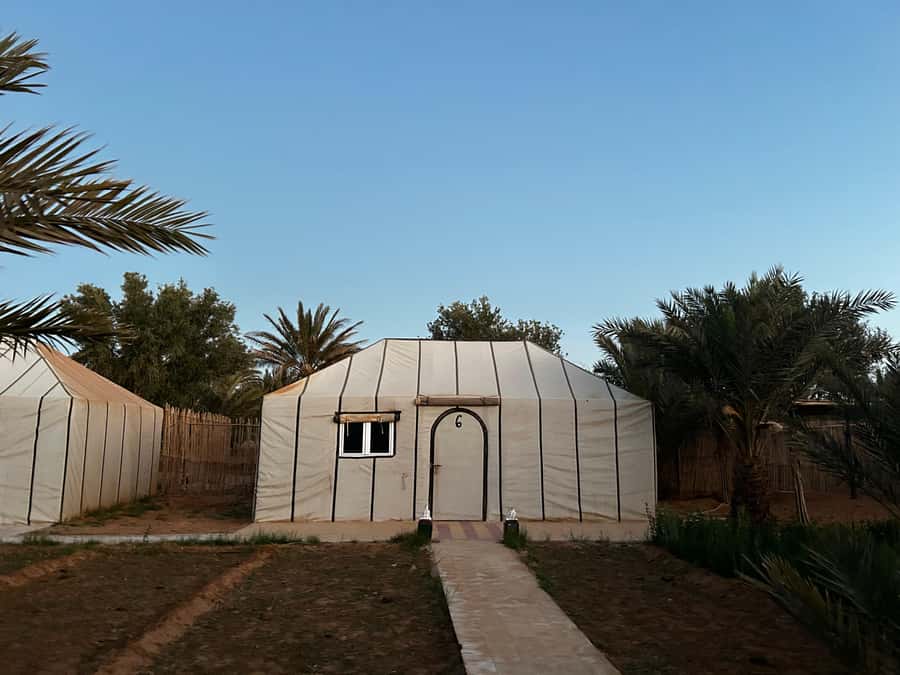 From Fes: 3 Days and 2 Nights Desert Trip to Marrakech - Night one: dinner, music, and a Berber camp