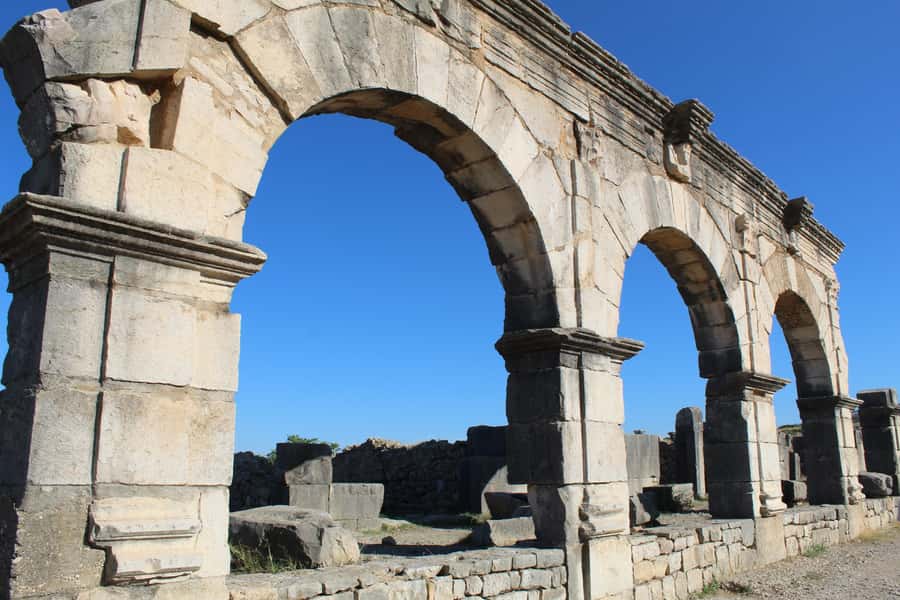 From Fez: Volubilis Moulay Idriss and Meknes Day Trip - Five things to know before you go
