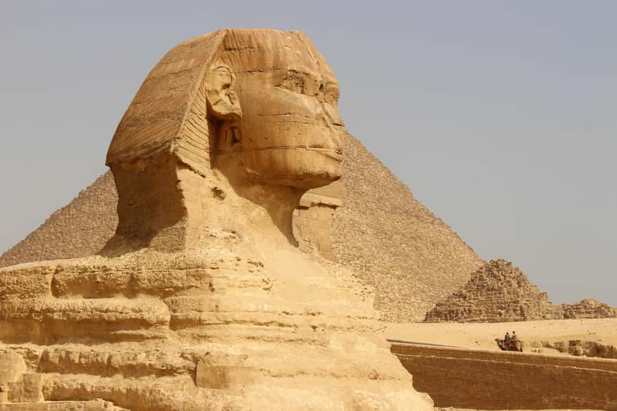 From Hurghada: Pyramids and Egyptian Museum Tour & Boat Ride - A 30-minute Nile boat ride