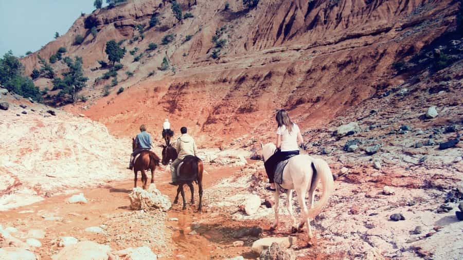 From Marrakech: Atlas Mountains 45-Minute Horseback Ride - Tahnaout and the 45-minute horseback ride