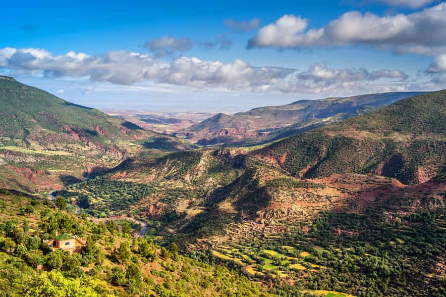 From Marrakech: Atlas Mountains Full-Day Hiking Trip w Lunch - Agafay brings the first unusual stop