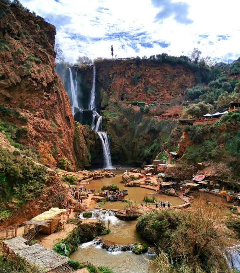 From Marrakech:Ouzoud Waterfalls Day Trip with Boat Tour - Reaching Ouzoud from Marrakech by minivan