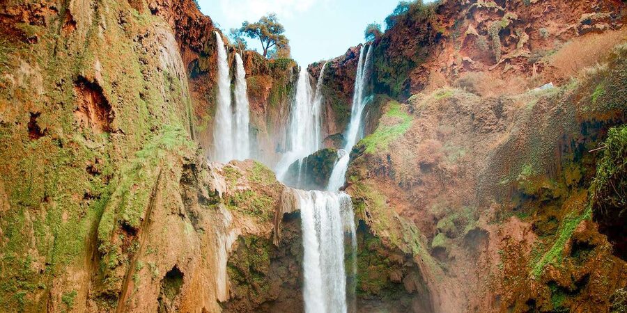 From Marrakech: Ouzoud Waterfalls Guided Tour & Boat Ride - The walk down to the river and lower pools