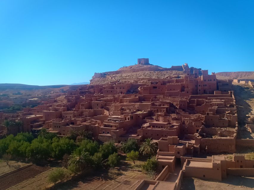 From Marrakech to Merzouga Erg Chebbi: 4-Day Desert Tour - Guides, vehicles, and the group experience