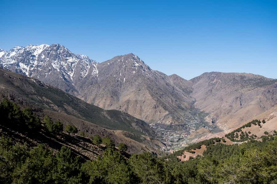 From Marrakesh: Atlas Mountains Talamrout Summit Day Hike - Lunch on the descent and the long way back