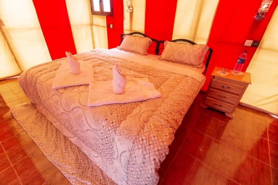 From Merzouga: Desert Overnight in Heated Tent & Camel Ride - FAQ