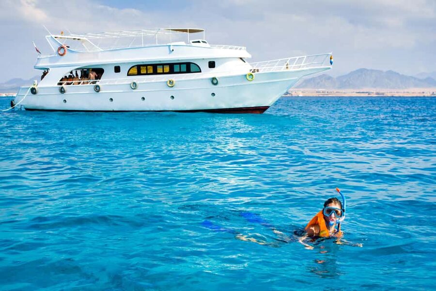 From Sharm: Ras Muhammed & White Island By Boat & intro Dive - The long ride, the wind, and what to pack