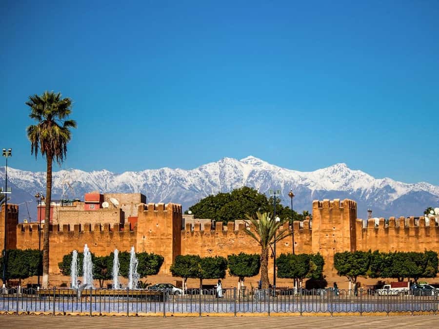 From Taghazout/Agadir: Taroudant and Tiout Day Trip & Tajine - Taroudant, the small Marrakech