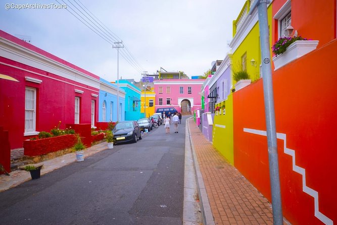 FULL Day Cape of Good Hope and Boulders Penguin Colony - Bo-Kaap begins the day with color and history