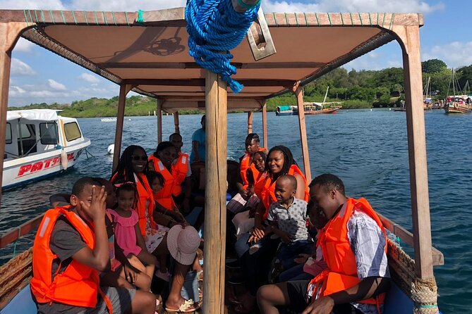 Full Day Dolphin Watching with Snorkeling in Wasini - Four hours around Kisite-Mpunguti Marine Park