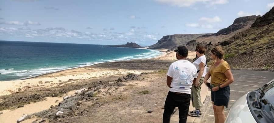 Full Day Island Tour, São Vicente, Mindelo, Highlights - Salamansa shows São Vicente beyond Mindelo