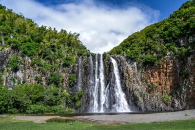 Full Day Tour of Reunion Island with Breakfast