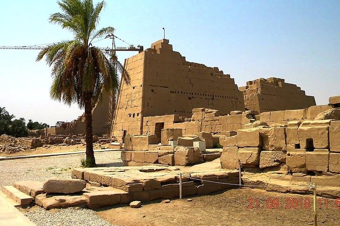 Full Day Tour to East and West Banks of Luxor - Crossing to Luxor Temple