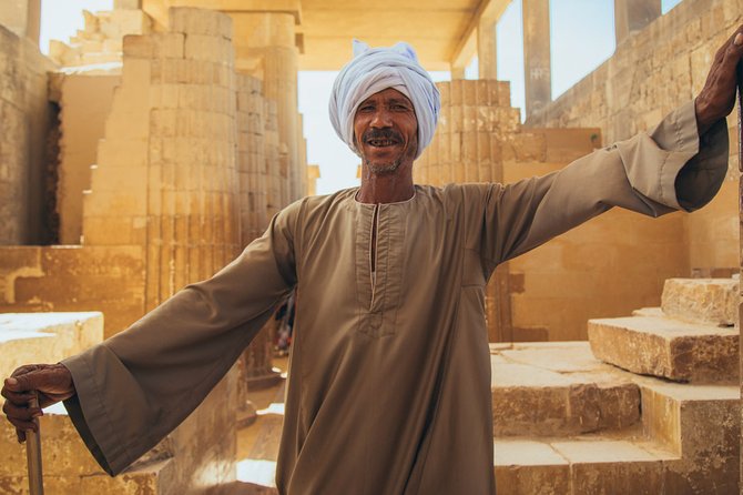 Giza Pyramids and Sakkara Tour - Giza’s three pyramids in about two hours
