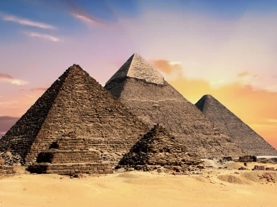 Giza Sunrise Pyramid Guided Tour With Camel Ride & Breakfast - Exploring the Great Pyramids with an Egyptologist