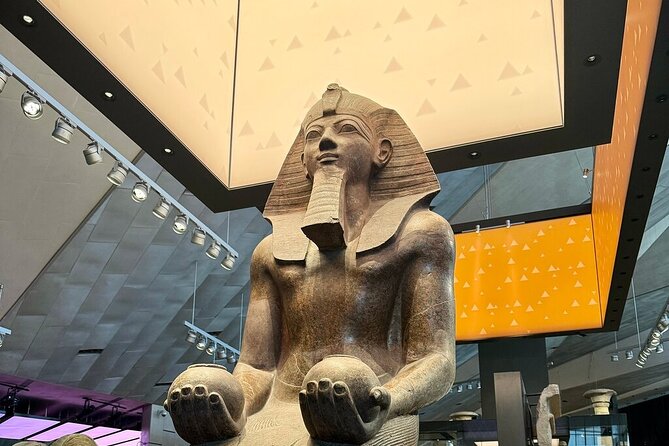Grand Egyptian Museum, Giza Pyramids and Great Sphinx Tour - Meeting the Great Sphinx and Valley Temple