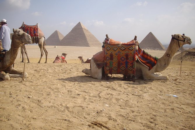 Half-Day Private tour to Pyramids of Giza and Sphinx - Meeting the Great Sphinx