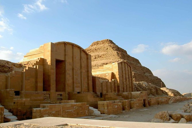 Half Day Tour To Memphis Sakkara And Dahshur Pyramids - Transport, pickup, and the private-tour advantage