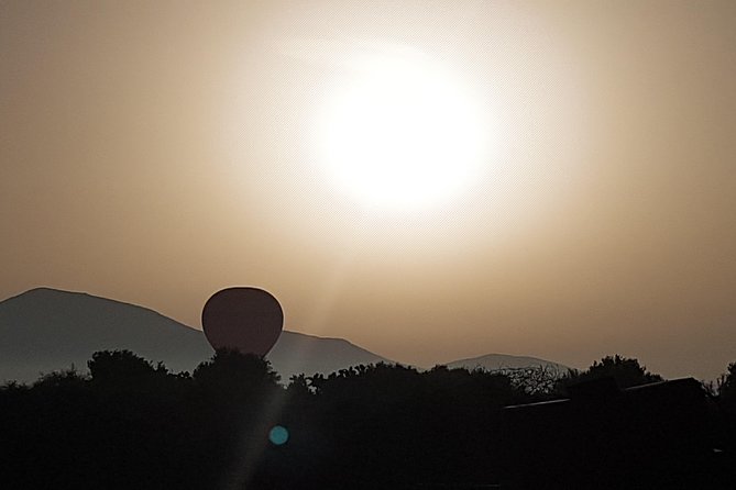 Hot Air Balloon Flight over Marrakech with Traditional Breakfast - What to wear and who should book